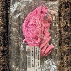 Fenty Beauty Fuchsia Unlined Bra NWT 36D